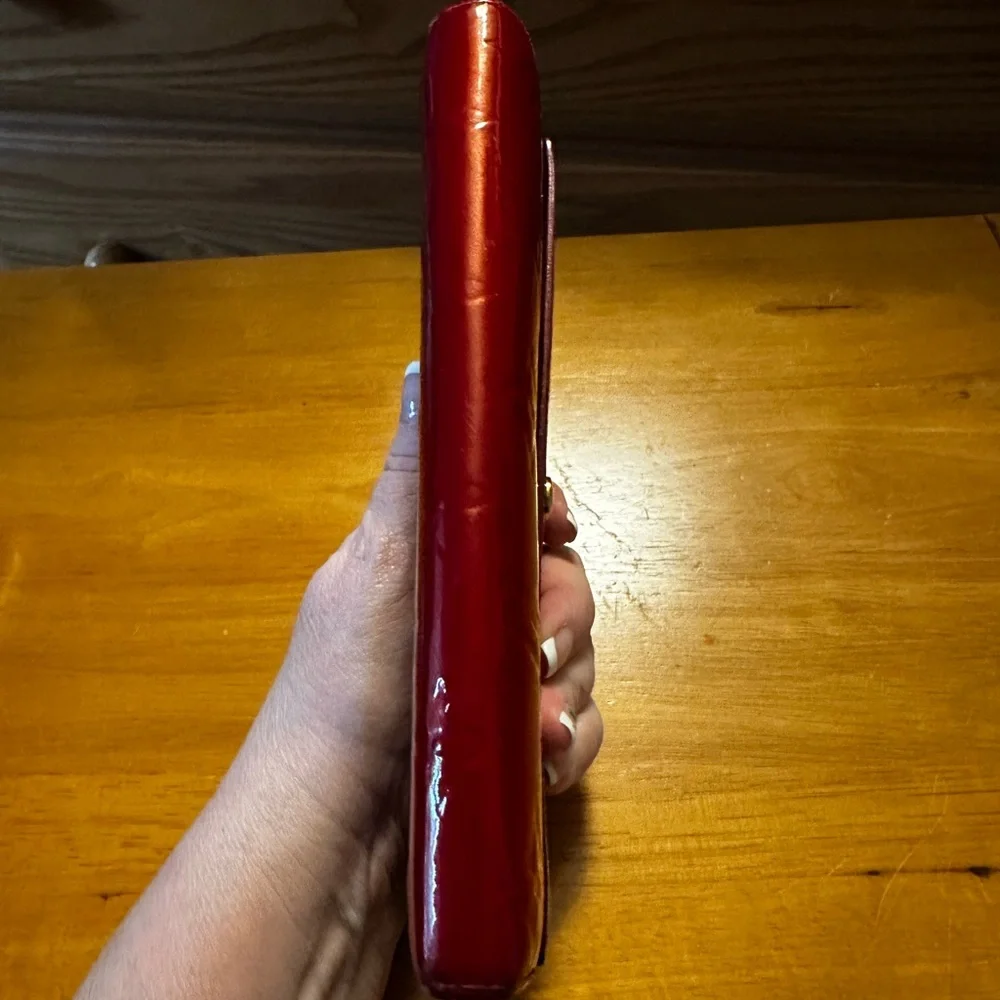 Louis Vuitton Red Vernis Leather Sarah Wallet - Picture 12 of 12